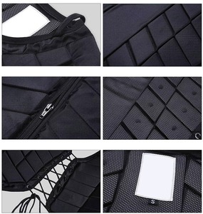 Chaleco de Seguridad de Alta Calidad para Montar a Caballo, Chaqueta Acolchada Ecuestre, Protector Corporal Negro Personalizable - Product Image 6