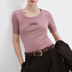 Camiseta Informal para Mujer, de Primera Calidad, Suave al Tacto, con Diseño de Logotipo Personalizable, Cuello Redondo, Precio Económico - Product Image 1