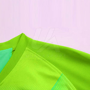 Custom Made <b>Best</b> Price Professional Style Soccer Kit Breathable Polyester Material High Quality Sportswear Custom Colors Sizes - Product Image 6