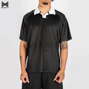 Camiseta Oversize Negra con Logo Personalizado OEM para Hombre, Estilo Boxy, Streetwear, Poliéster, Cuello en Contraste, Más Vendida MAANIFY - Product Image 1
