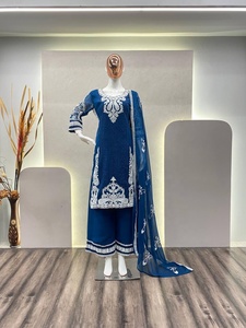 Vente en gros Fatema Fashion Surat's Nouvelle Collection Faux Georgette Broderie Travail Salwar Costumes Dames Fête Robe Cousue Indienne - Product Image 5