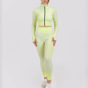 Ensemble de yoga pour femmes de haute qualité en 3 pièces, logo personnalisé imprimé, ensemble de vêtements de sport extensibles et respirants, ensemble de yoga sans couture pour femmes - Product Image 6