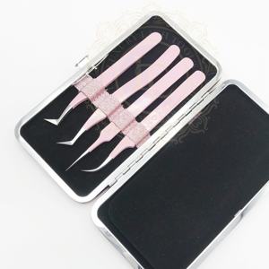 Vente en gros pince à cils durable en acier inoxydable couleur rose bébé avec points d'argent marque privée personnalisable - Product Image 2