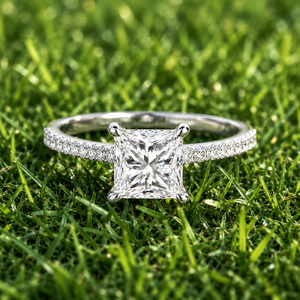 Anillos de diseño románticos de oro macizo de 10K con halo oculto de moissanita y diamantes, media eternidad, para promesa, compromiso, boda, regalos para fiestas - Product Image 4