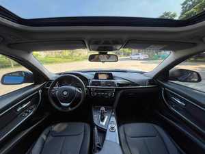 BMW 320Li Sedán Turbo Automático Coupé 2017 con Volante a la Izquierda, Asientos de Cuero R16, Tracción en las Cuatro Ruedas, Portaequipajes de Aluminio, Auto Usado - Product Image 3