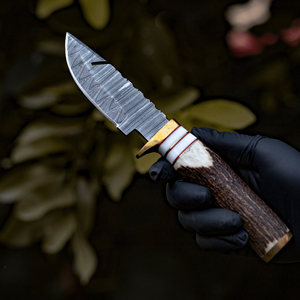 Cuchillo de caza de acero de Damasco con funda de cuero, mango de cuerno de ciervo de espiga completa, alta durabilidad, OEM/ODM aceptado, suministro a granel, 3 años de garantía - Product Image 2