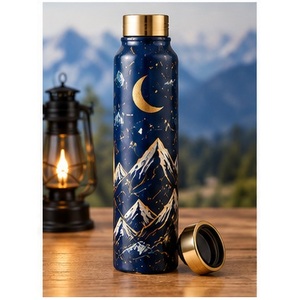 Bouteille d'eau moderne en cuivre à motif marbré avec accents en cuivre, écologique, sans BPA, portable pour les voyages - Product Image 6