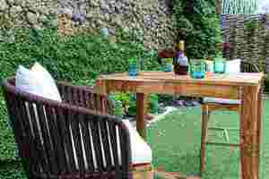 Ensemble de jardin rustique en bois massif, 2 places, hauteur bar, résistant aux intempéries - Product Image 3