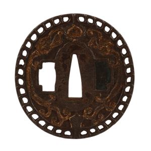 Tsuba antique poli de la période Edo japonaise, en fer Iroe, motif Karakusa (Arabesque), Namban Sukashi, garde de sabre rond, non marqué - Product Image 2