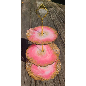 Support à gâteau personnalisé en résine écologique, compatible lave-vaisselle, pour présentation d'anniversaire, mariage, table de desserts, pâtisserie, événement - Product Image 2