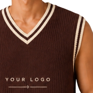 Gilet pull sans manches en maille pour homme, col en V, léger, décontracté, avec rayures contrastantes crème et marron chocolat, personnalisable avec logo - Product Image 6