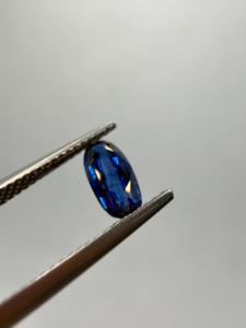 Zafiro Azul Real Natural AAA, Gema Preciosa Suelta, Corte Ovalado Largo, 1.05 Quilates, 9X4X2MM, Color Ceilán, para Joyería - Product Image 1