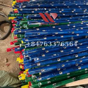 Palo de escoba de limpieza del hogar de madera de alta calidad ASIAWOOD, diseño de Panda, recogedor duro de cerdas con bandera de PVC, Económico - Product Image 4