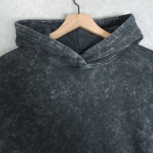 เสื้อฮู้ดดี้ผู้ชายสไตล์วินเทจสุดฮิต ลวดลายฟอกสี พร้อมโลโก้สั่งทำพิเศษและพิมพ์ลายดิจิทัล-ยอดนิยม - Product Image 2