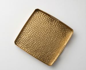 Bandeja de lujo de metal dorado martillado cuadrada con asa recortada, plato para centro de mesa de café, para sala de estar, eventos, venta al por mayor - Product Image 4