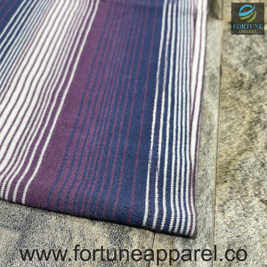 เสื้อยืดคอโอ แขนสั้น ลายทาง ผู้ชาย ยี่ห้อ Fortune Apparel ผ้าฝ้าย ทรงปกติ สวมใส่สบาย ระบายอากาศได้ดี  โลโก้ถักด้านหน้า - Product Image 4