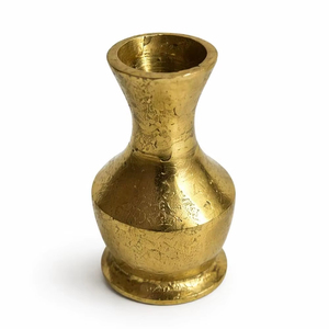 แจกันดอกไม้ขนาดเล็กอะลูมิเนียมสีทอง ชุด 2 ใบ แจกันโลหะตกแต่งสำหรับวางบนโต๊ะ ชั้นวางของ และตกแต่งบ้าน - Product Image 1