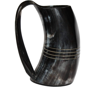 Mug en corne de buffle sculpté unique, design viking de haute qualité, avec logo unique, pour l'exportation, article décoratif en Inde - Product Image 1