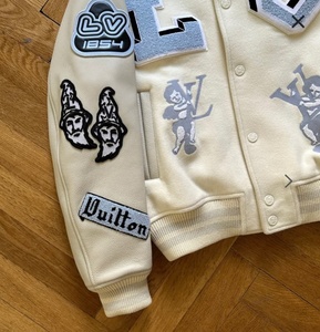 Custom Vintage Fleece Body PU <b>Synthetic</b> <b>Leather</b> Sleeves Varsity Jacket High Quality Screen Printing Chenille Patches Jackets - Product Image 5