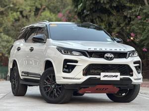 Toyota Fortuner Usada en Buen Estado, Sin Historial de Accidentes, 100% Limpia, Mejor SUV Económico - Product Image 1