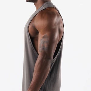 Servicio OEM, Último Estilo, Camisetas sin Mangas Transpirables para Hombre, 100% Poliéster, Estampado Puff, Hechas en Pakistán, Ropa de Gimnasio - Product Image 6