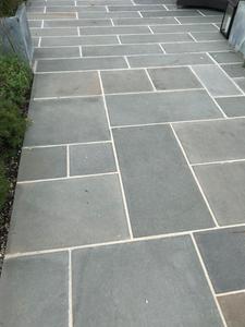 Dalles de patio en grès naturel gris Kandla, découpées sur mesure, pour allée extérieure rectangulaire - Product Image 3