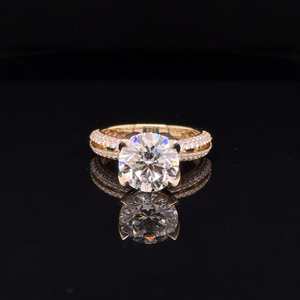 แหวนเพชรทรงกลม 1.52 กะรัต เพชรเลี้ยงในห้องปฏิบัติการ ประดับด้วยวงแหวนรอบนอกแบบซ่อน สำหรับผู้หญิง ทองคำแท้ 14K ของขวัญวันครบรอบสุดหรูสำหรับคนรัก - Product Image 5