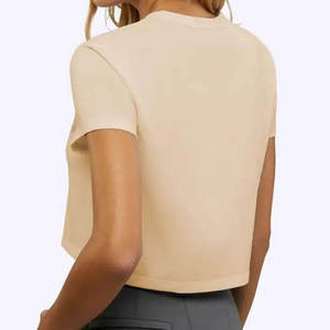 Camisetas de Algodón Lisas de Alta Calidad OEM, Camiseta Corta con Logotipo Personalizado, Top Corto Oversize para Mujer - Product Image 3