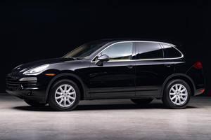 Porsche Cayenne 2011 - Product Image 2