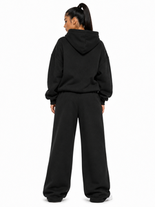 Ensemble de survêtement personnalisable brodé avec sweat à capuche ample, pantalon palazzo et joggers en chenille appliquée, coupe oversize, impression DTG - Product Image 2