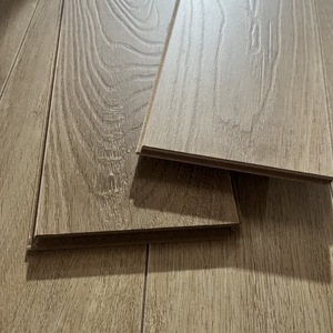 Suelo Laminado Alemán, Suelo Flotante EIR con Cera Selladora para una Fácil Instalación en Propiedades de Alquiler - Product Image 5