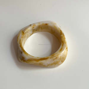 Bracelet en résine brune ambrée pour femmes-Bijoux de mode faits à la main-Bracelet en acrylique-Manchette pour dames - Product Image 4