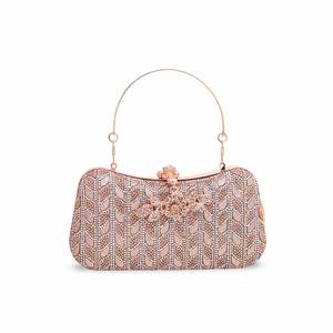 Envoltura de embrague de novia de satén champán P15186 - Product Image 3