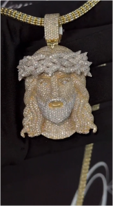 Pendentif personnalisé de luxe Jésus Hip Pop en argent sterling 925 plaqué or avec moissanite, pour homme et femme - Product Image 4