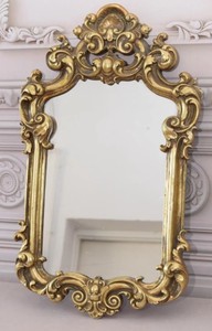 Elegant Goldene <b>Mirror</b> – Ornate Floral Design, Vintage Wall Decor - Product Image 1