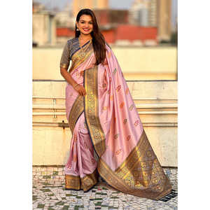 Sari de Seda Suave Color Lavanda de Elite Weaves con Intrincado Diseño Floral Butta Meenakari Zari Tejido para Vestir de Noche - Product Image 5