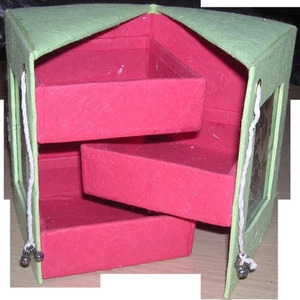 Mini maisonnette en feutre pour animaux de compagnie, boîte de rangement à tiroirs, abri pour animaux vert rose, maisonnette jouet pour jeu en intérieur - Product Image 1