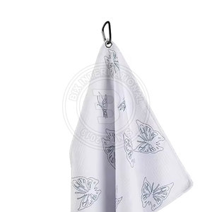 Serviette de golf en tissu gaufré doux, respirant et à séchage rapide pour la saison estivale et les climats à forte humidité - Product Image 5