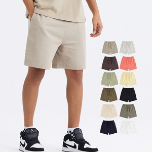 T-shirt décontracté à manches courtes pour homme, 100 % coton, col rond, imprimé, respirant, écoresponsable, avec short assorti à cordon de serrage pour l'automne - Product Image 1