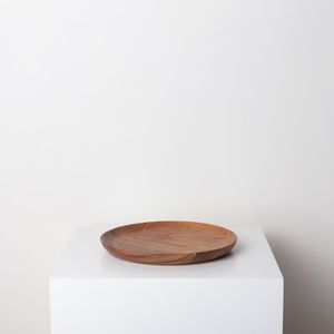 Plateau rond classique en bois d'acacia massif, résistant au lave-vaisselle, fait main, pour la présentation des aliments, idéal pour les entreprises, la maison, la table et les restaurants. - Product Image 5