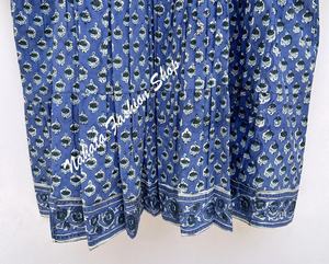 Nouvelle Arrivée Élégant Floral Bleu Noir Motif Imprimé Femmes Mini Maxi Robe Pour Les Femmes - Product Image 3