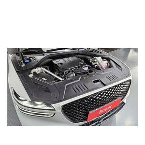 Genesis GV70 2.5T AWD 2024, SUV a Gasolina con Caja de Cambios Automática, Asientos de Cuero, Cámara Trasera, 28,918 km, Volante a la Izquierda - Product Image 6