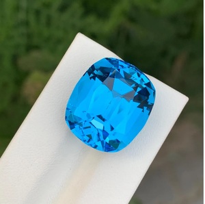 Excellente Pierre de Topaze Bleue Naturelle Taille Coussin pour Bagues de Fiançailles et Fabrication de Bijoux, Origine Brésil, Certifiée par un Certificat Tierce Partie, Vente en Gros - Product Image 2