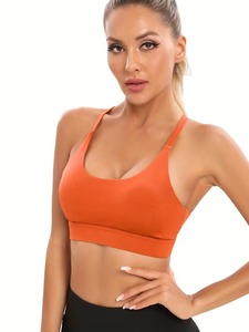 Soutien-gorge de sport léger et sans coutures pour femme, respectueux de l'environnement, avec bretelles en Y - Soutien moyen, idéal pour le yoga et l'entraînement - Product Image 1