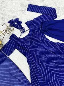 Ensemble de costume Anarkali rayé bleu royal pour femmes avec dupatta, élégant ensemble de kurta ethnique pour femmes, tenue de fête traditionnelle indienne - Product Image 5