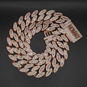 สร้อยคอเงินแท้ 925 ชุบทองคำสีกุหลาบ แบบ Cuban Link ประดับเพชร VVS Moissanite ทรงบาแกตต์ สไตล์ฮิปฮอป สำหรับงานปาร์ตี้ พร้อมใบรับรอง - Product Image 6