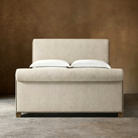 Lit Panneau Ferly en Tissu Capitonnée avec Pieds en Bois et Tête de Lit Rembourrée, Style Chariot, pour Chambre à Coucher de Luxe (Lit King/Queen) – Idéal Maison et Hôtel