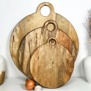 Planche à découper ronde en bois d'acacia, épaisse, résistante aux couteaux, finition lisse, idéale pour couper, servir et une utilisation élégante en cuisine - Product Image 6