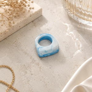 แหวนเรซิ่นขัดเงาแบบวงกว้าง รุ่น Irregular Geometric Statement เครื่องประดับแฟชั่นสำหรับทุกเพศ FAIZA CRAFT งานฝีมือธีมนางฟ้า - Product Image 6