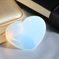 Pierre de méditation en opalite en forme de cœur, 1,8x1,4 pouces, sculptée, style art populaire, tendance mode, cadeau décoratif, décoration intérieure ALIZA AGATE
